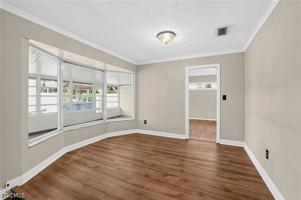 31st Terrace St Petersburg, FL 33710