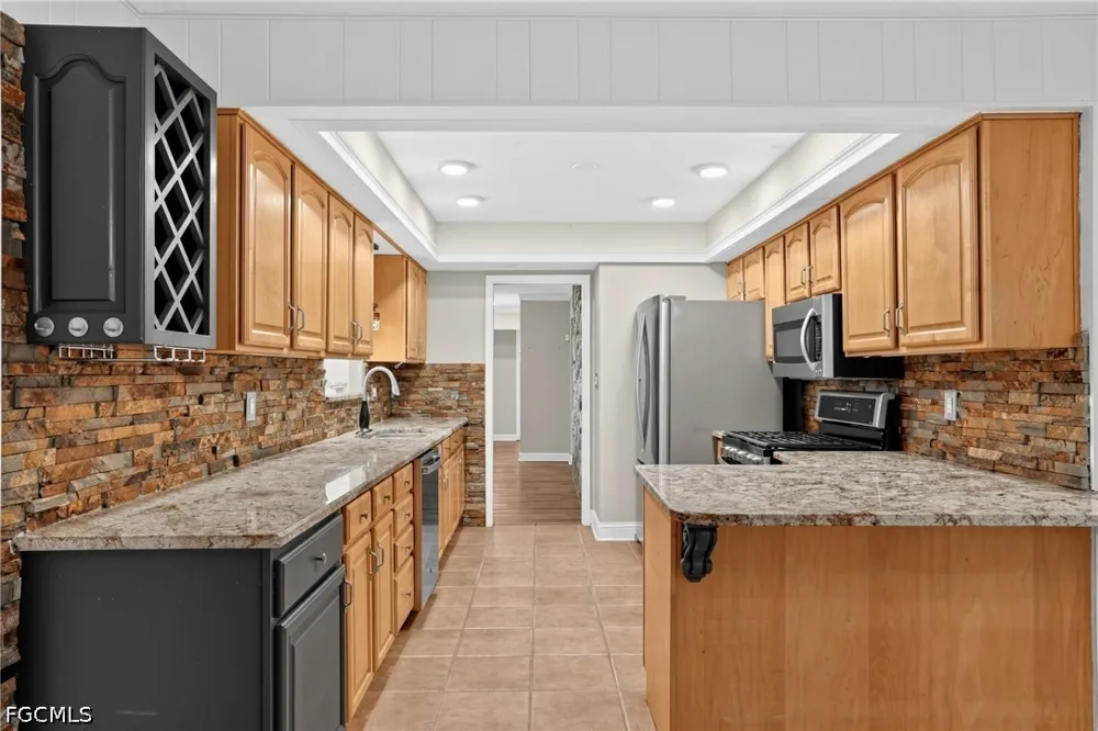 31st Terrace St Petersburg, FL 33710