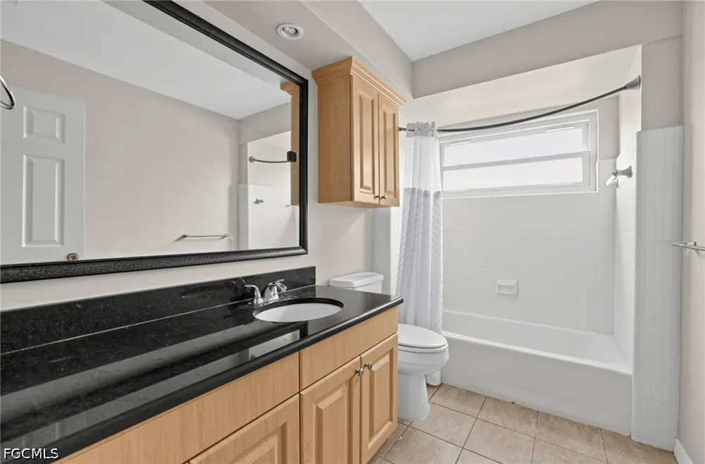 31st Terrace St Petersburg, FL 33710
