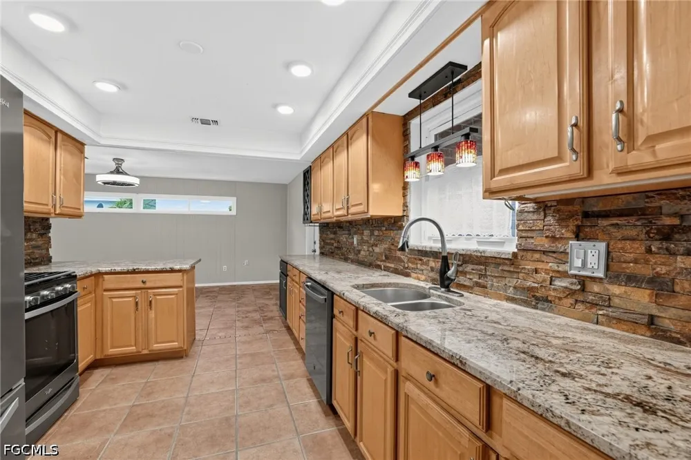 31st Terrace St Petersburg, FL 33710