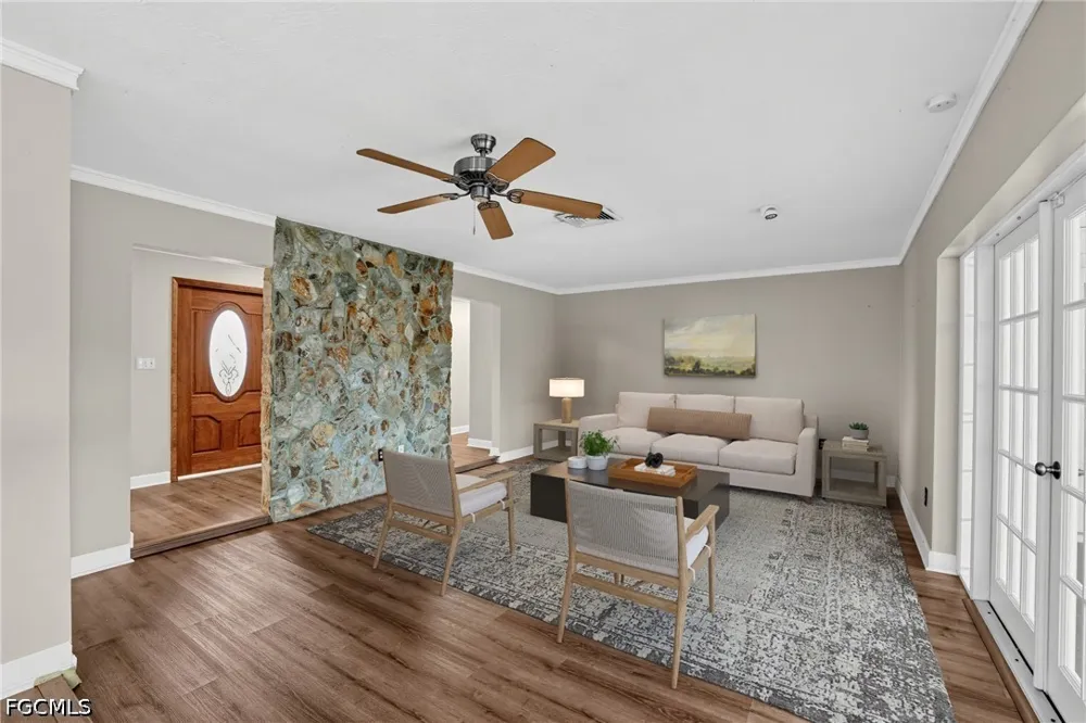 31st Terrace St Petersburg, FL 33710