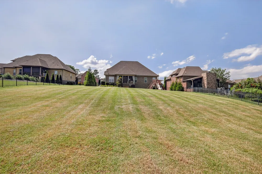 109 Waters Hill Cir Lebanon, TN 37087