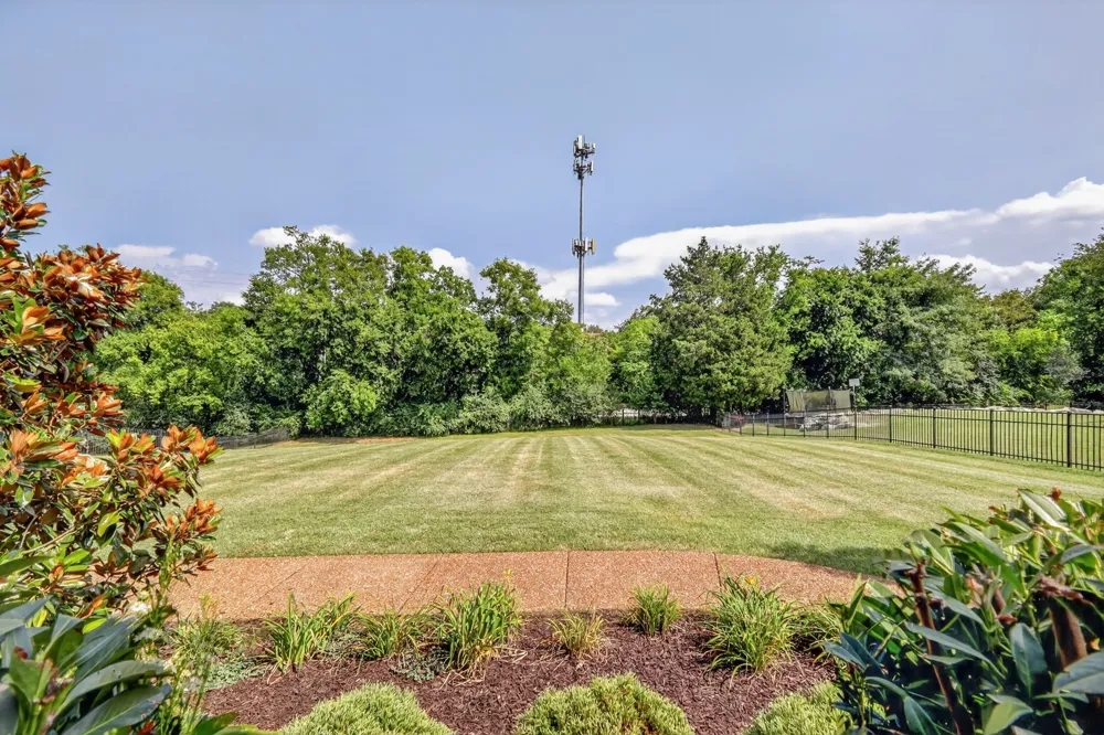 109 Waters Hill Cir Lebanon, TN 37087