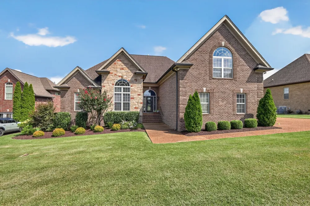 109 Waters Hill Cir Lebanon, TN 37087