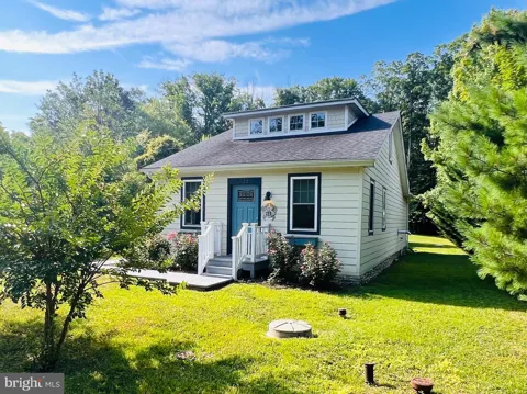 733 WALNUT AVENUE