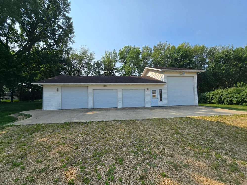 1900 25th Street Slayton, MN 56172