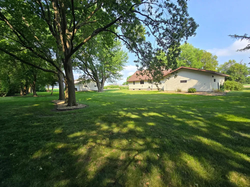 1900 25th Street Slayton, MN 56172