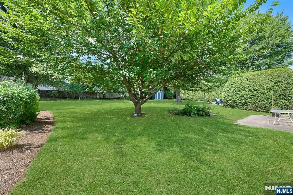 725 Millbrook Road River Edge, NJ 07661