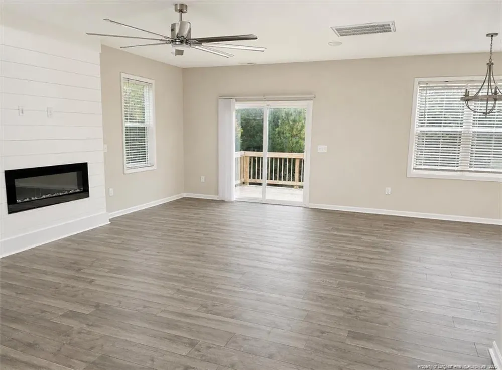 5620 Tall Timbers Court Fayetteville, NC 28311