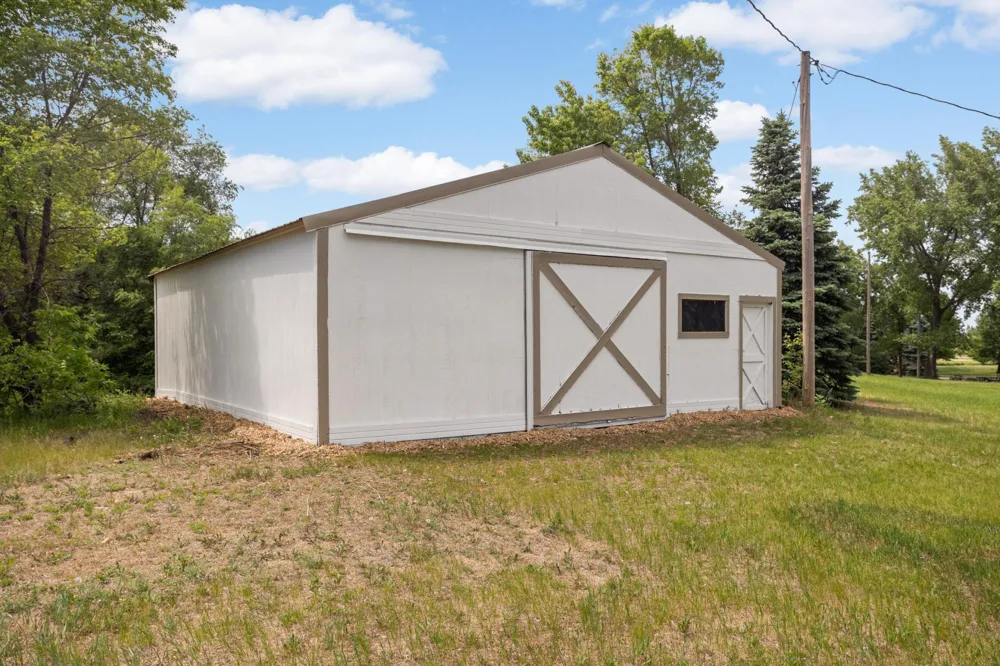 22155 Beaumont Way Farmington, MN 55024