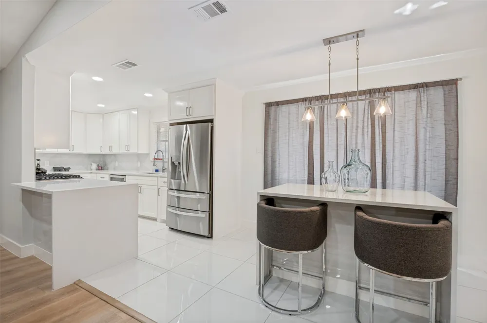 948 Briarcove Place Lancaster, TX 75146