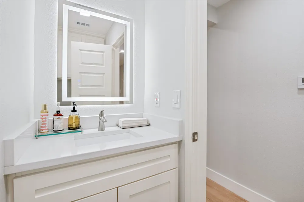 948 Briarcove Place Lancaster, TX 75146