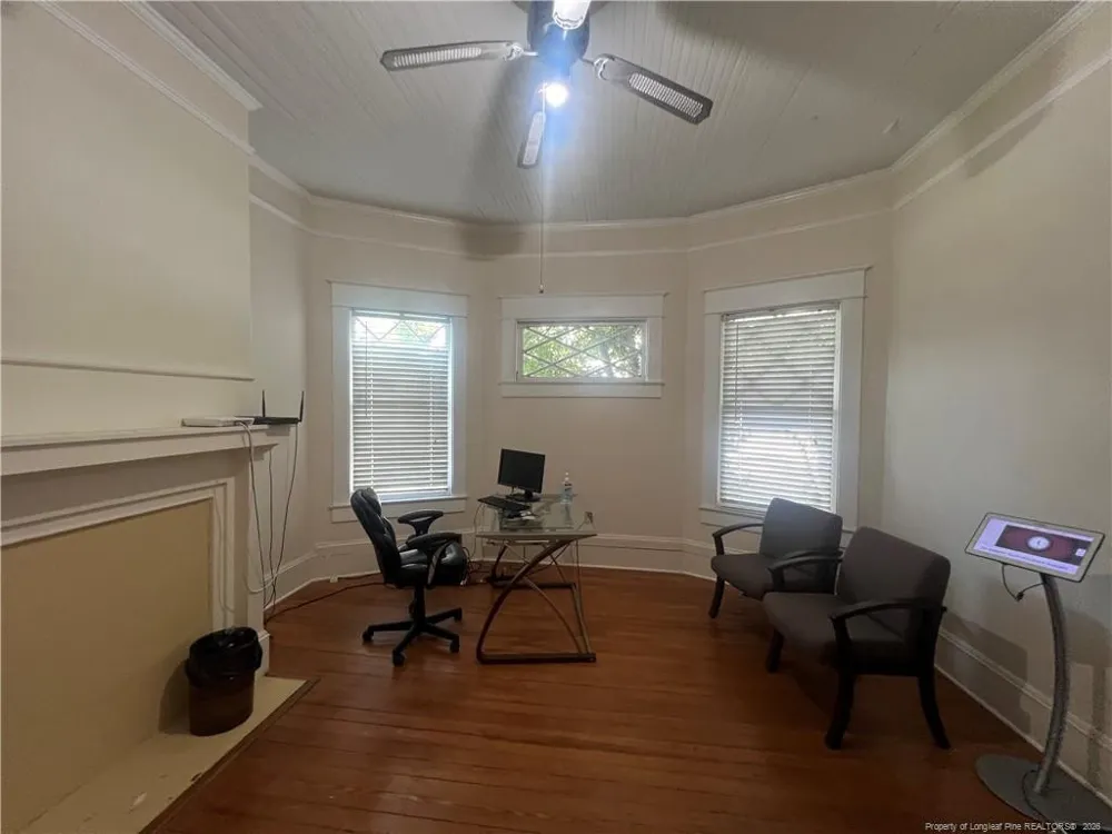 512 Sunset Avenue Clinton, NC 28303