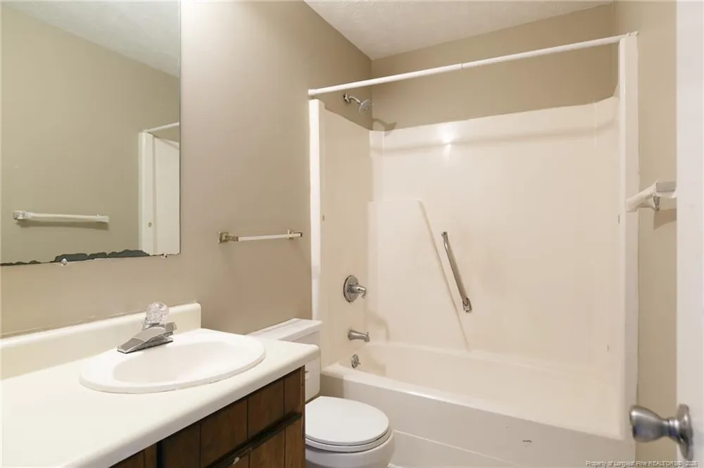 1430 Tangora Lane Fayetteville, NC 28304