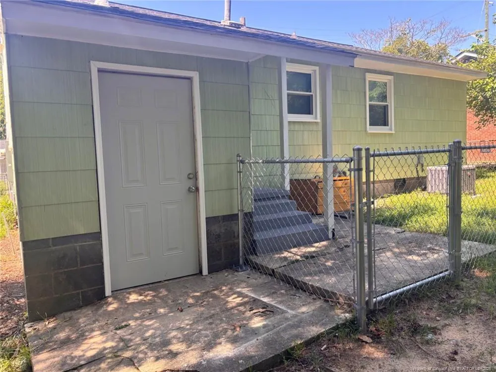 722 Commerce Street Fayetteville, NC 28305