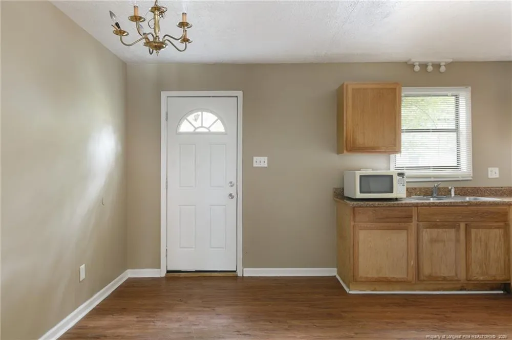1424 Tangora Lane Fayetteville, NC 28304