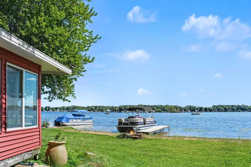 12514 Park Drive Wayland, MI 49348