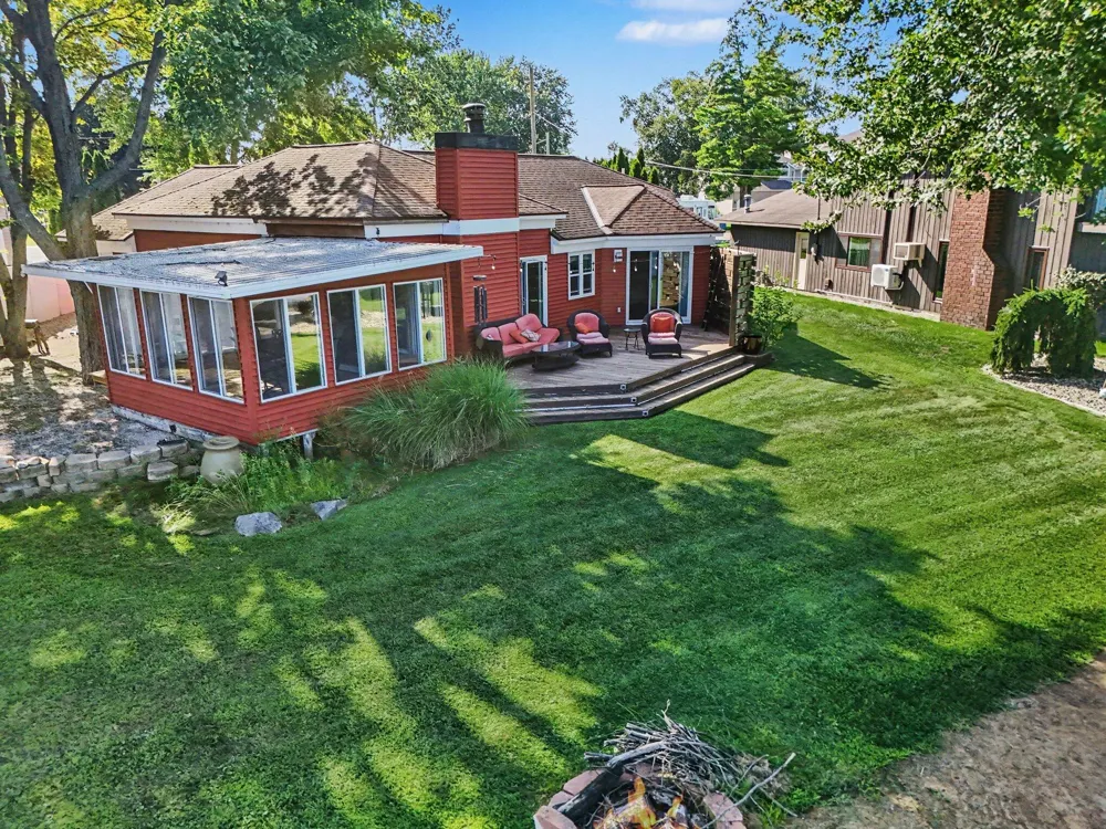 12514 Park Drive Wayland, MI 49348