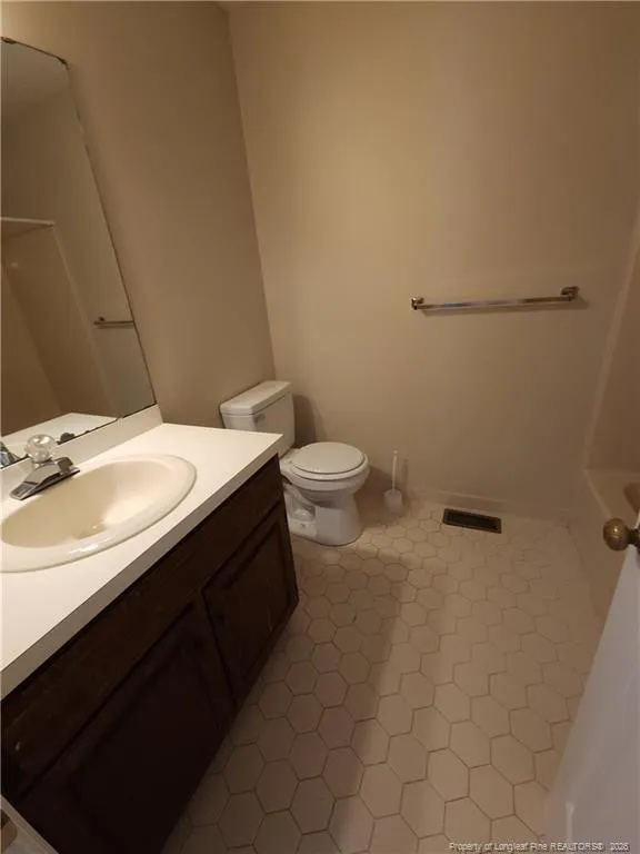 449 LANDS END ROAD Fayetteville, NC 28314