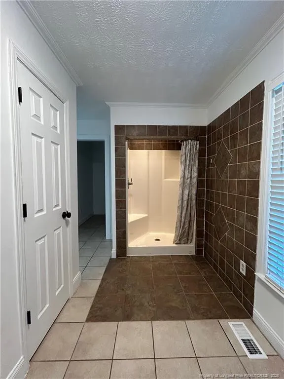 438 W Palmer Street Raeford, NC 28376