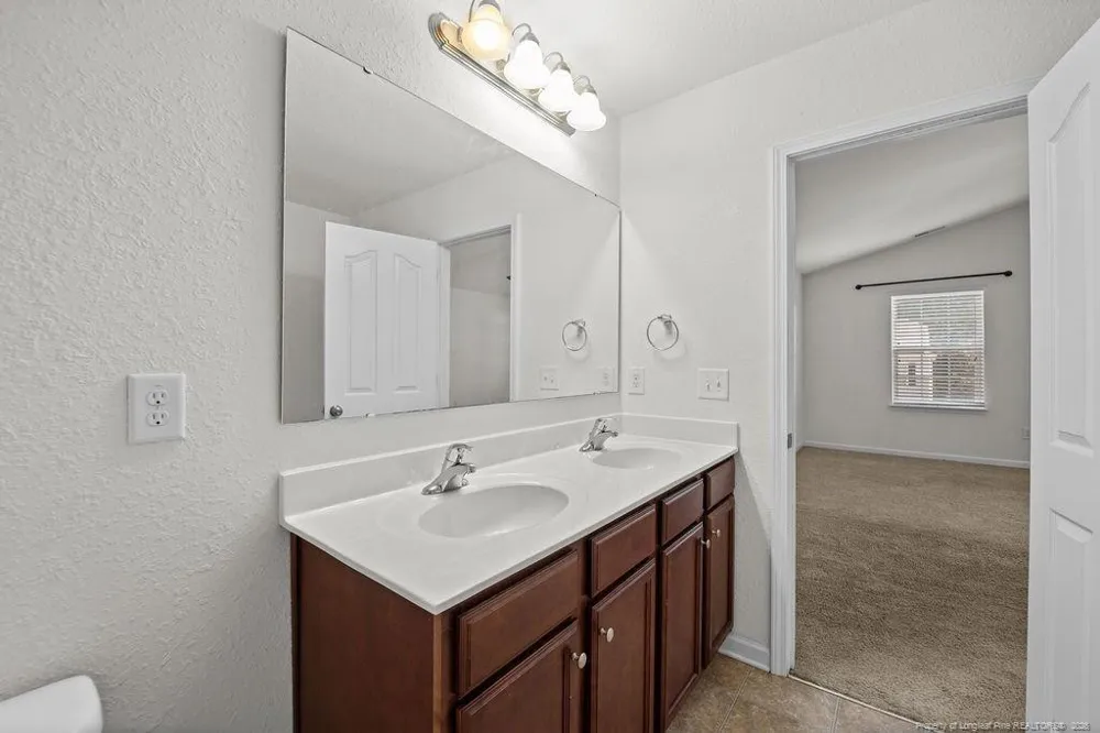 134 Stone Chase Way Spring Lake, NC 28390
