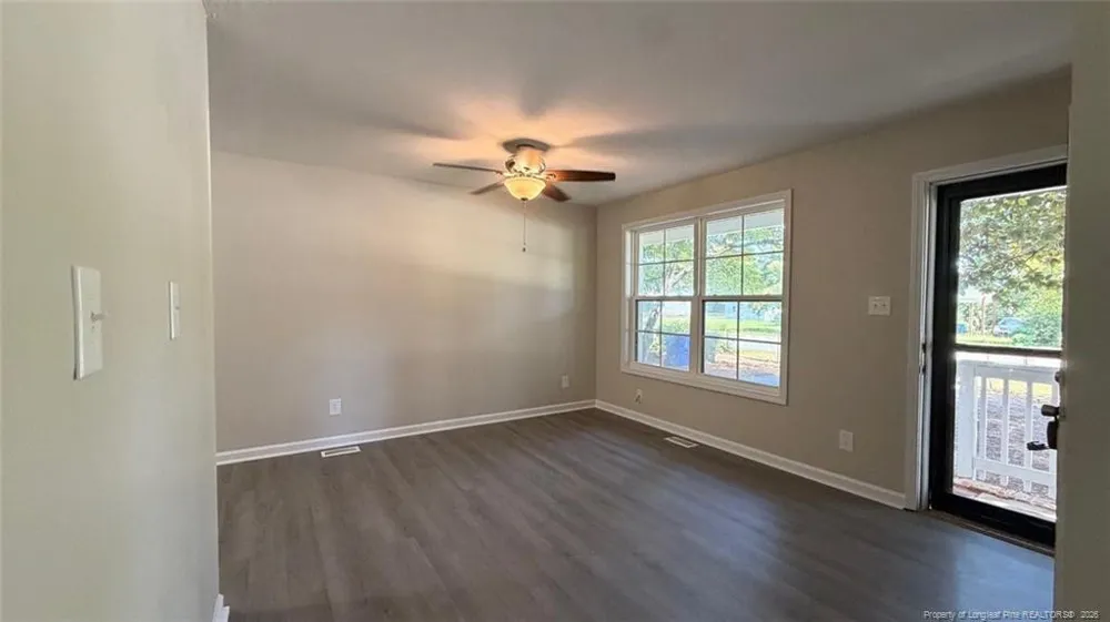 2016 Poinciana Lane Fayetteville, NC 28306