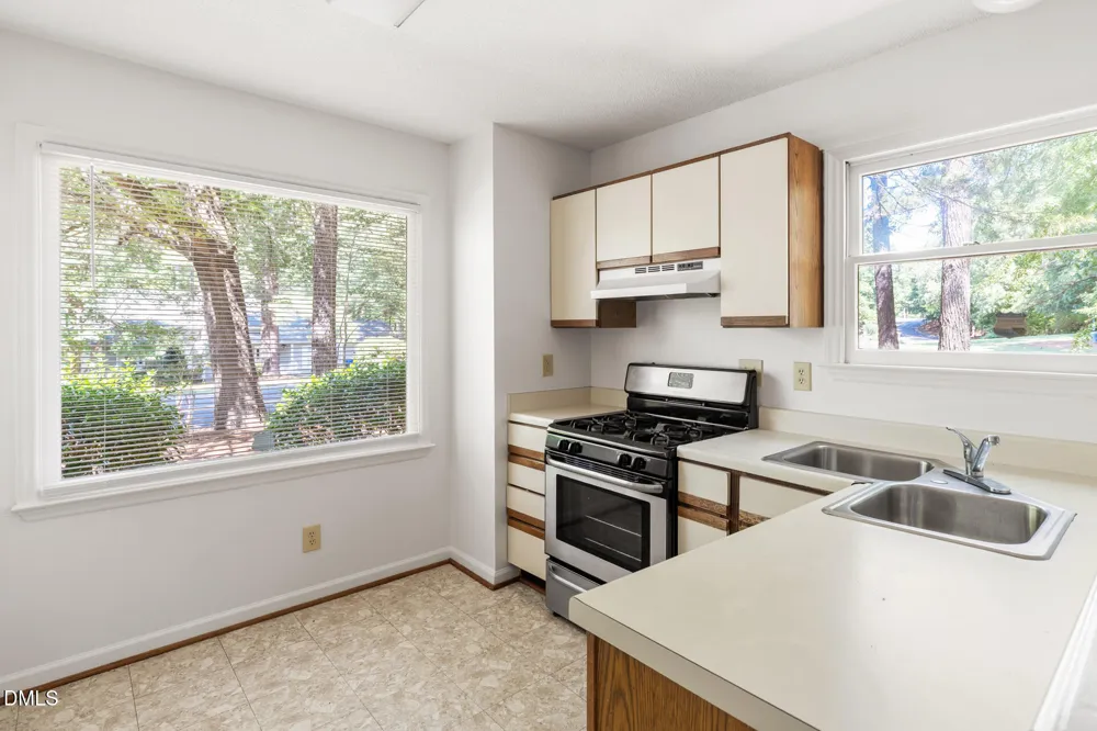 101 Standish Drive Chapel Hill, NC 27517