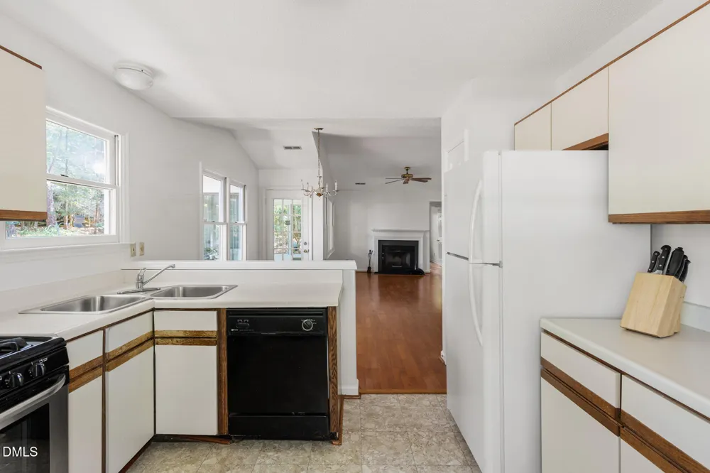 101 Standish Drive Chapel Hill, NC 27517