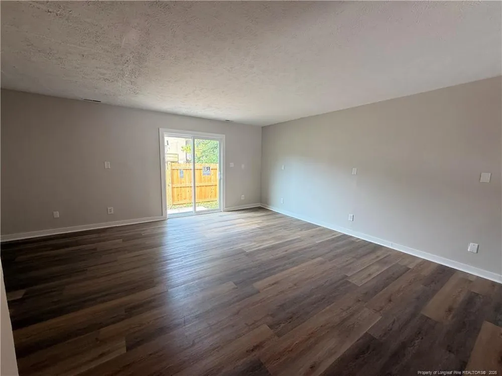1422 Tangora Lane Fayetteville, NC 28304