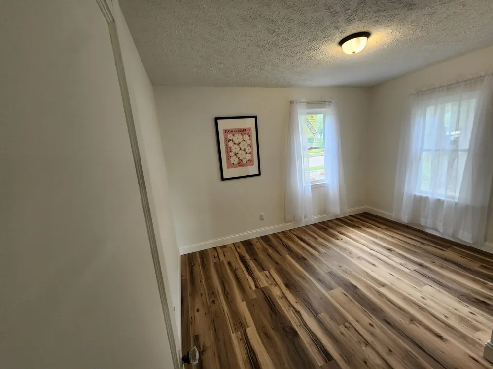 2815 Whittier Drive Kalamazoo, MI 49001