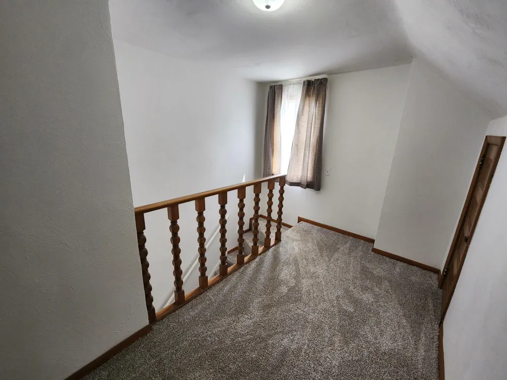 2815 Whittier Drive Kalamazoo, MI 49001