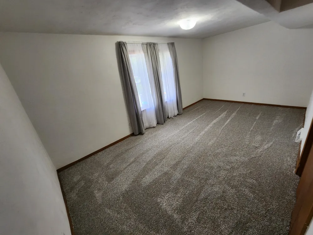 2815 Whittier Drive Kalamazoo, MI 49001