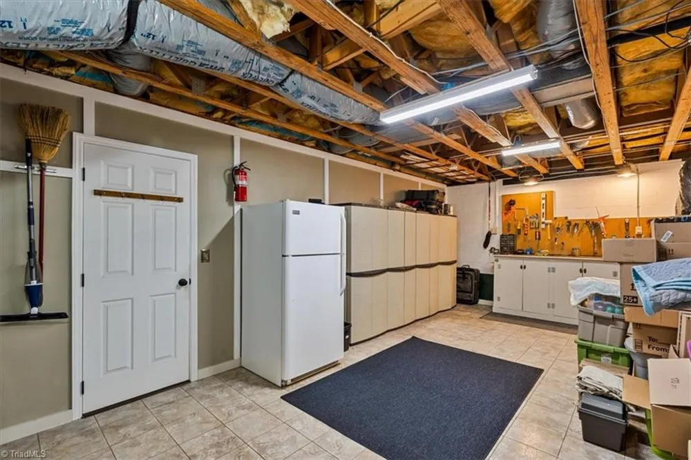 3601 Cherry Hill Drive Greensboro, NC 27410