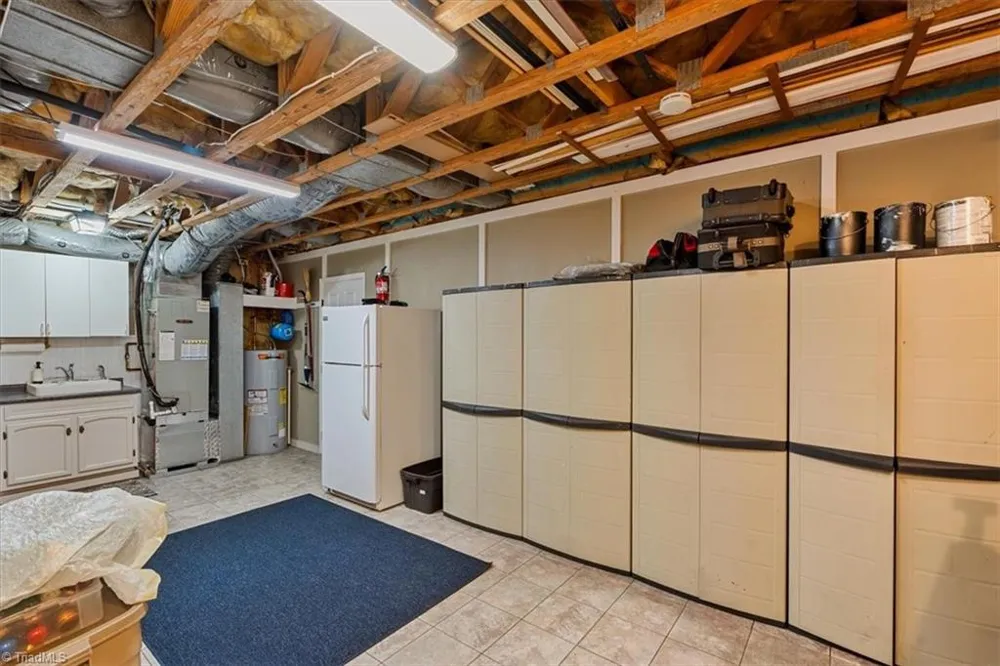 3601 Cherry Hill Drive Greensboro, NC 27410