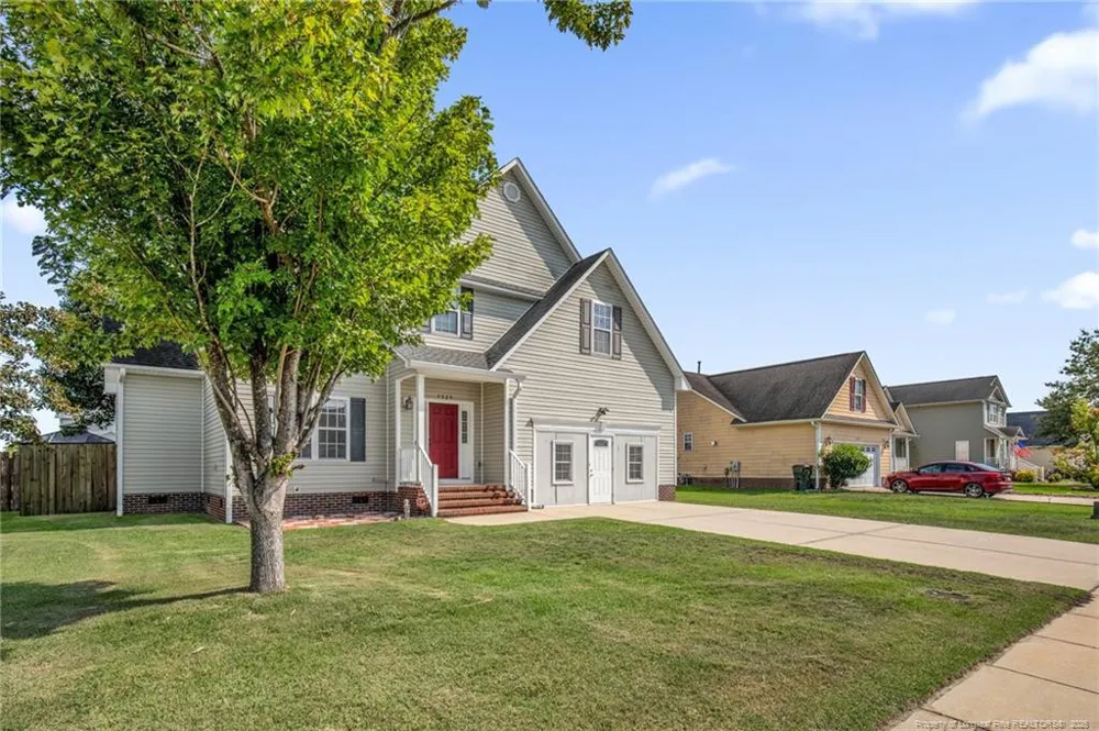 5929 Lillytrotter Drive Hope Mills, NC 28348