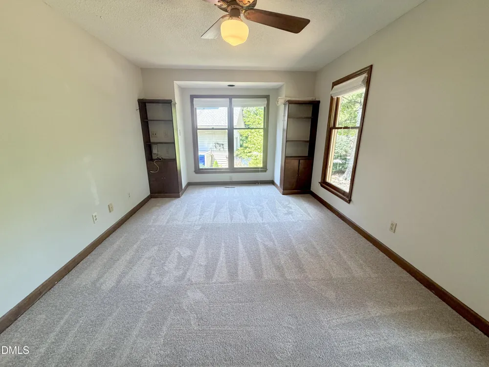 6 Burnwood Place Chapel Hill, NC 27517