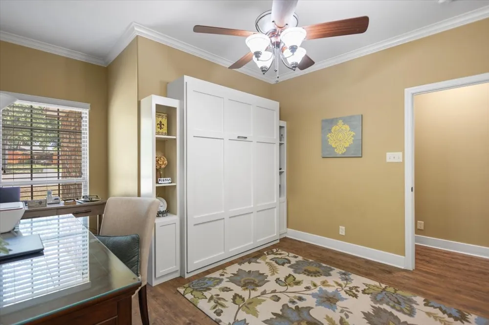 15610 Regian Drive Lindale, TX 75771