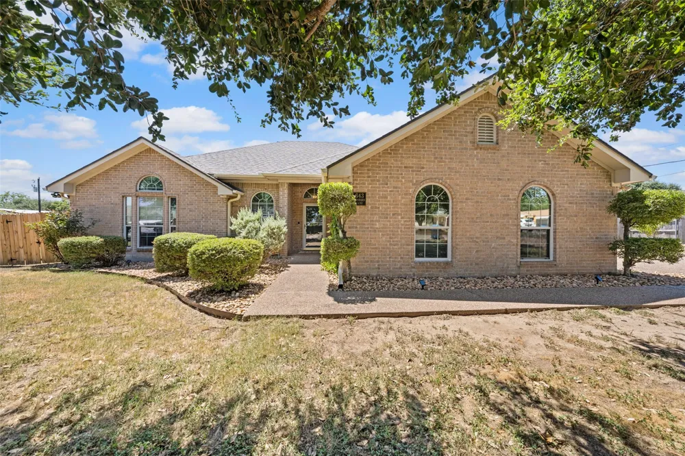 643 Woodard Lane Bruceville Eddy, TX 76630