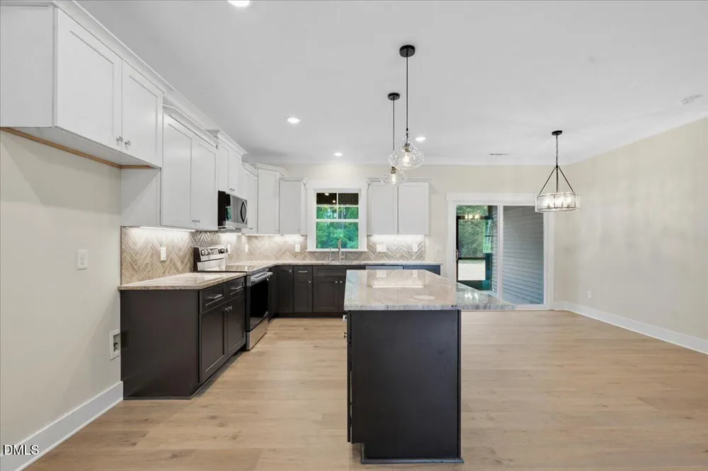 81 Birchtop Circle Zebulon, NC 27597