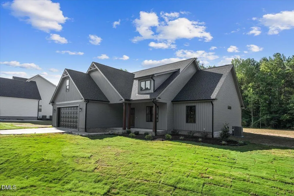 81 Birchtop Circle Zebulon, NC 27597