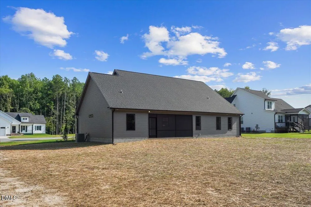 81 Birchtop Circle Zebulon, NC 27597