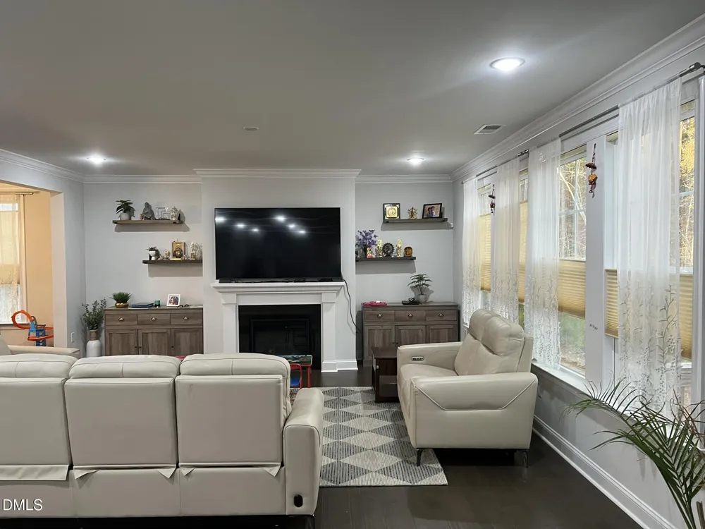 1205 Spring Wheat Court Apex, NC 27502