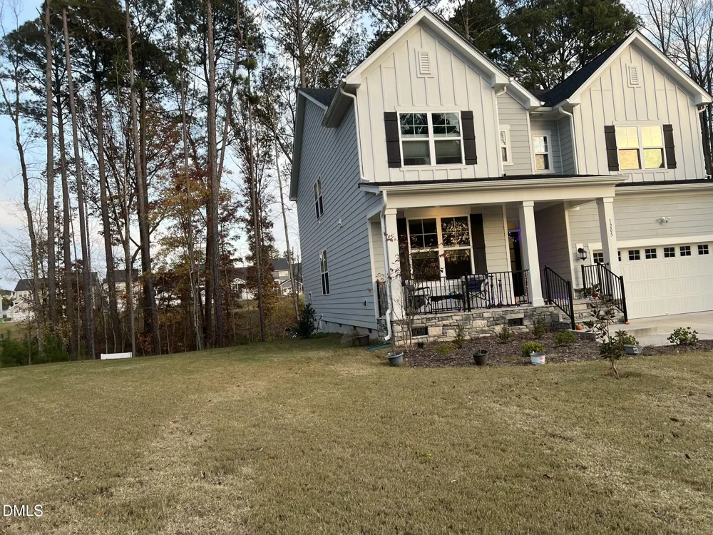 1205 Spring Wheat Court Apex, NC 27502