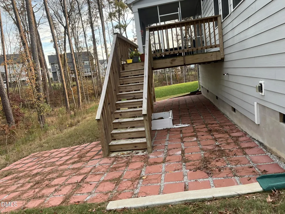 1205 Spring Wheat Court Apex, NC 27502