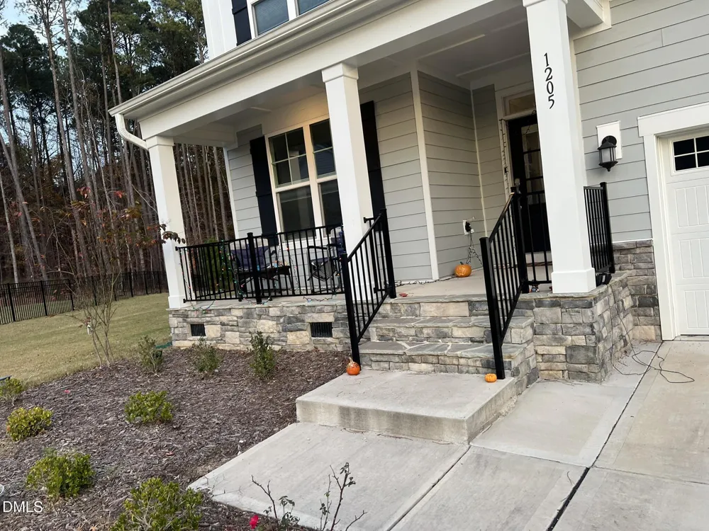 1205 Spring Wheat Court Apex, NC 27502