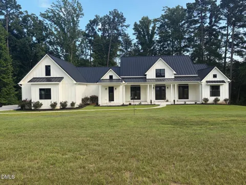 1618 Old Lystra Road