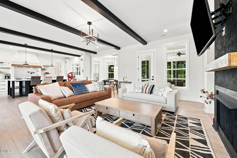 1618 Old Lystra Road Chapel Hill, NC 27517