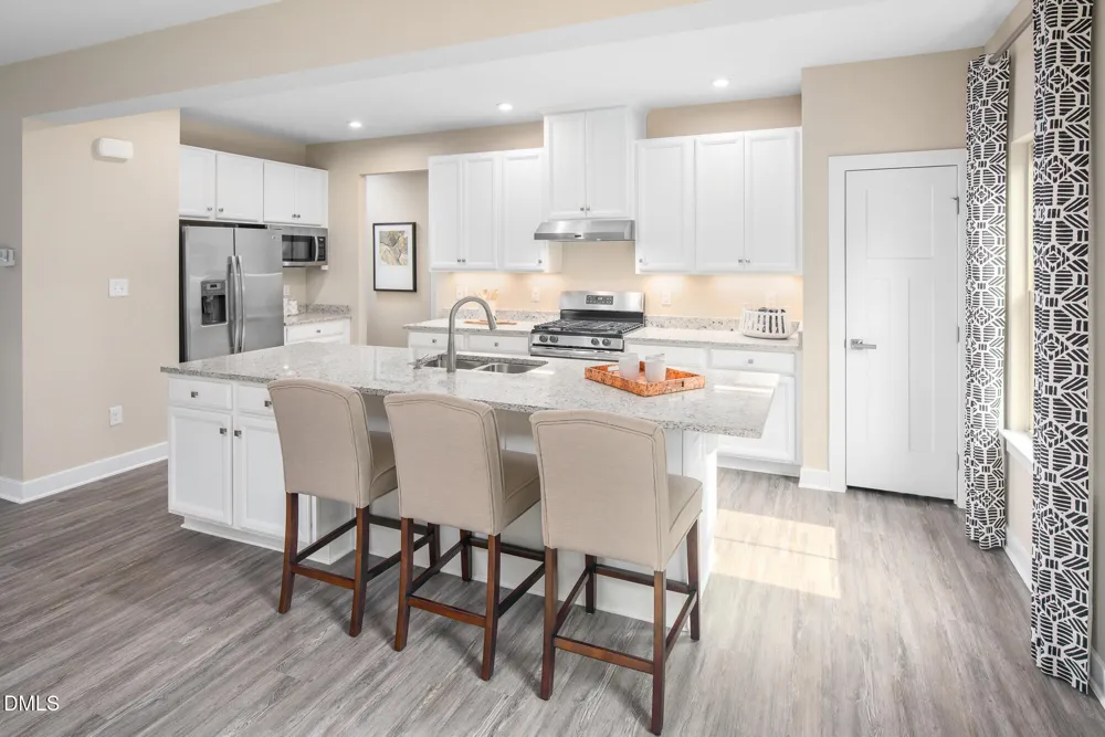 4913 Overeasy Drive Apex, NC 27539