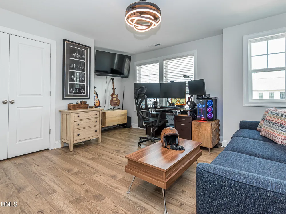 809 Putney Hill Road Zebulon, NC 27597