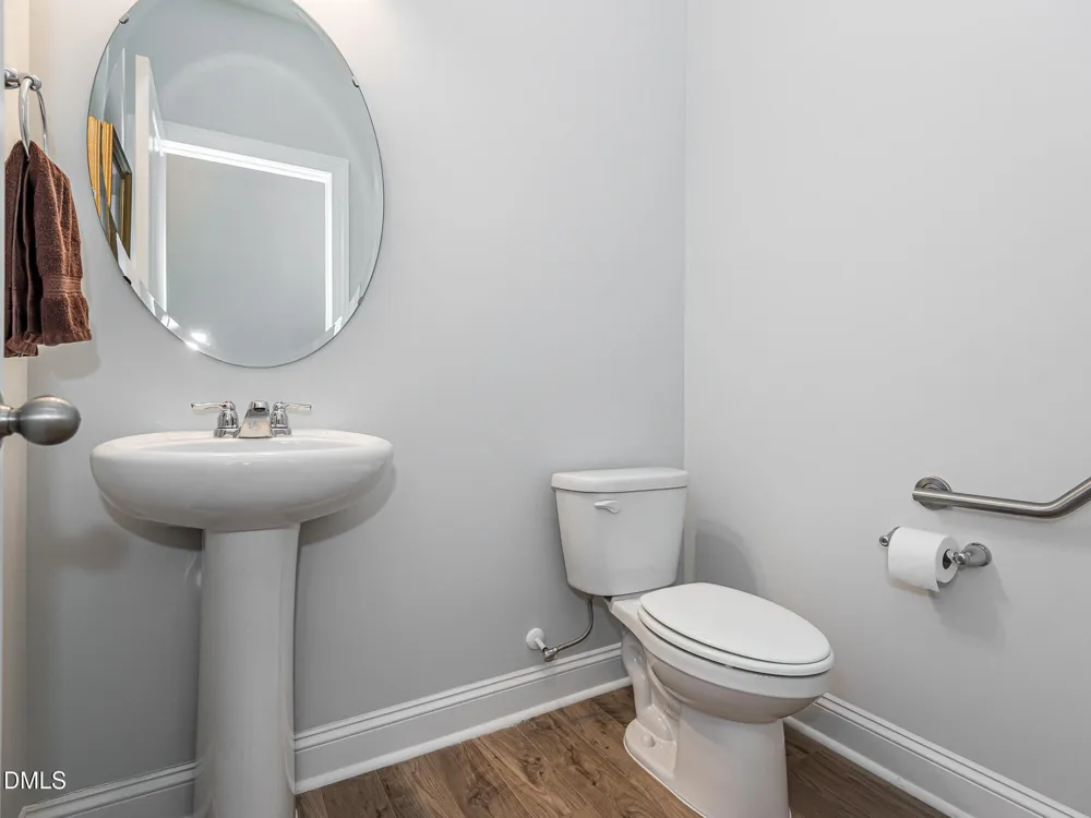 809 Putney Hill Road Zebulon, NC 27597